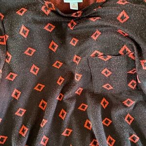 Small lularoe Carly dress. Pet friendly home. Worn a couple times.